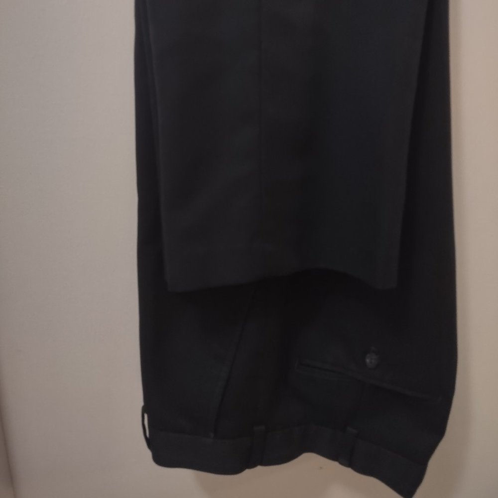 Van Heusen Pants/Slacks size 33/29